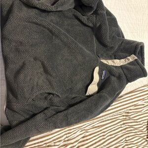 Patagonia Gray Pullover Sweater